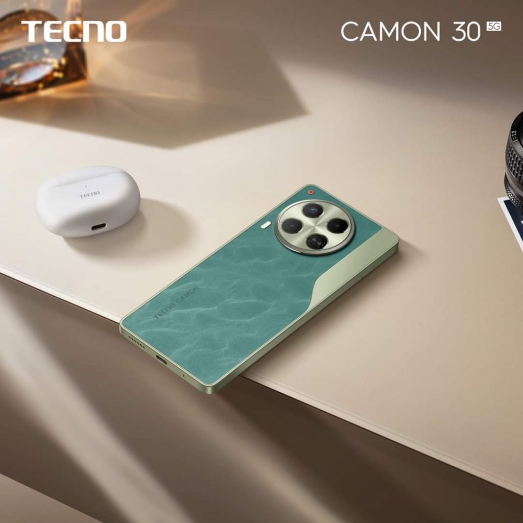 Tecno camon 30
