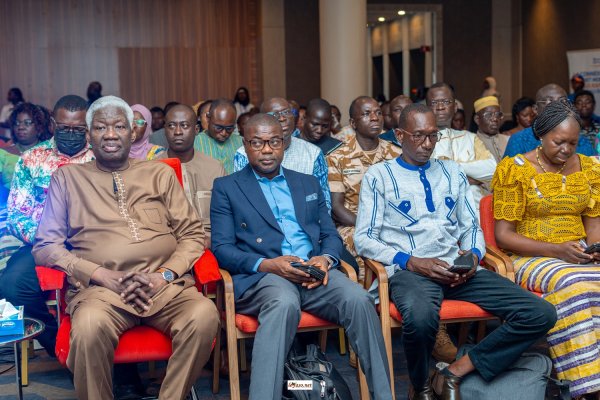 3 la ceremonie a connu la presence d invites de marque dont le pasteur mamadou karambiri 5bd04