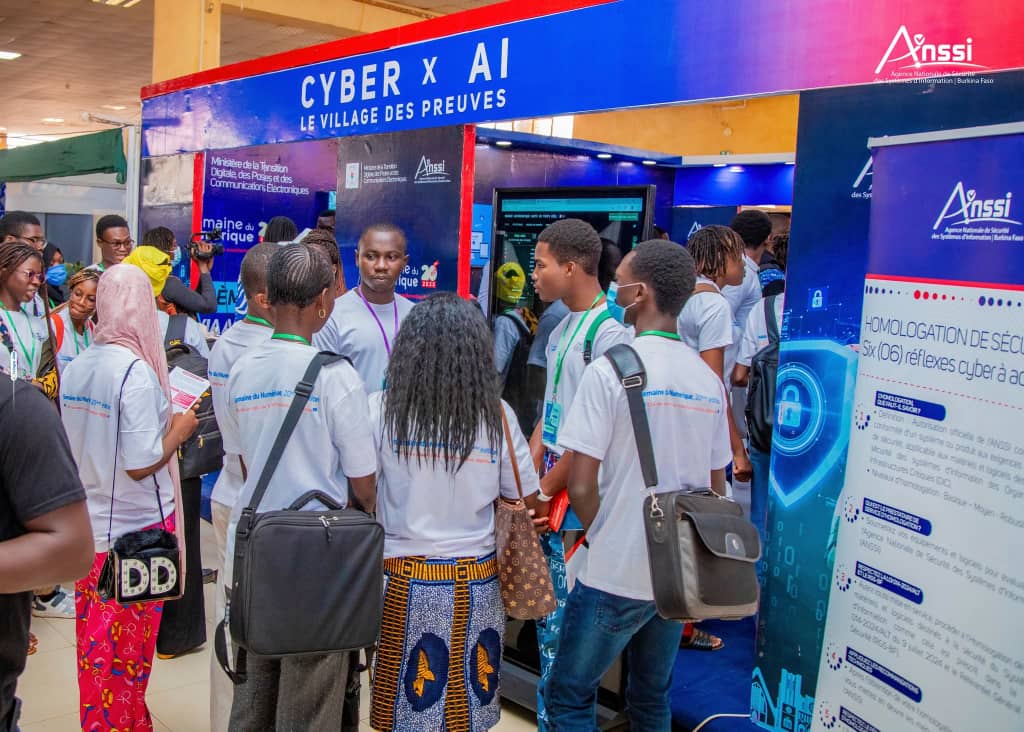 Semaine du Numérique 2025 : découverte des innovations présentées aux stands